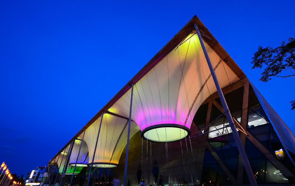 知名艺术季活动