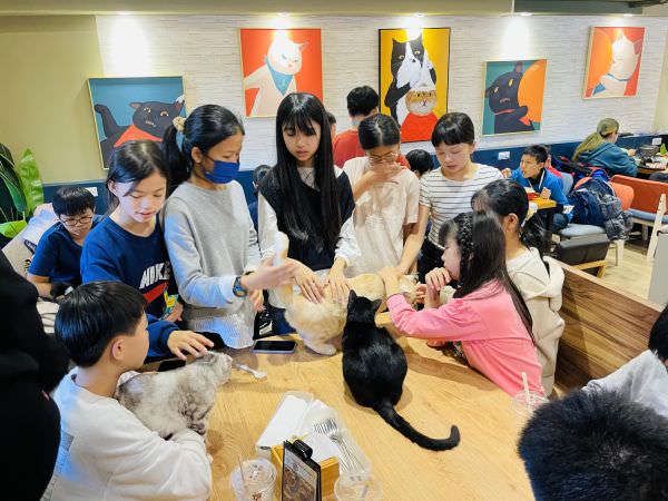 森林小徑健行店对宠物超友善